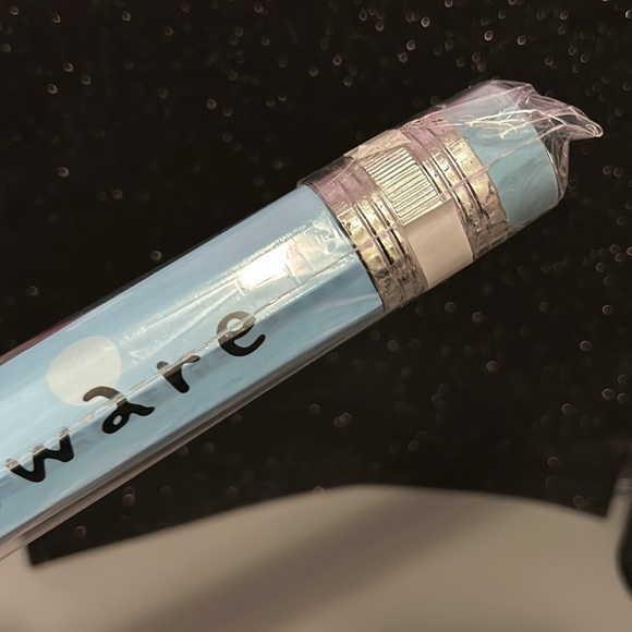 Chiikawa Giant Pencil featuring character Hachiware - Picture 3 of 4